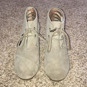 toms desert wedge